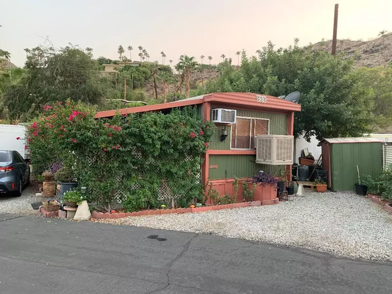 27 Jupiter ST, Palm Springs, CA 92264