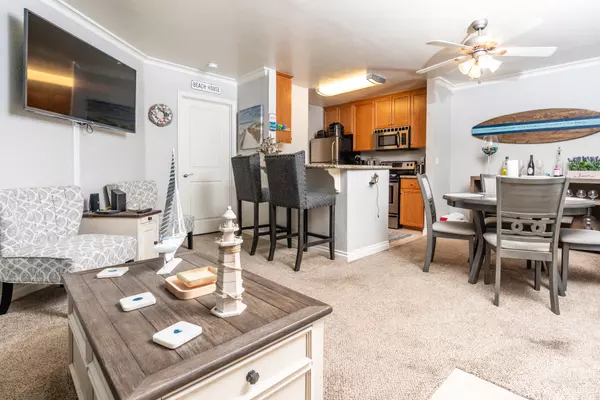 1423 Graves AVE #242, El Cajon, CA 92021