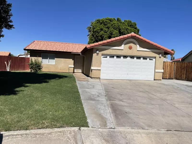 333 Colleen CT, Blythe, CA 92225