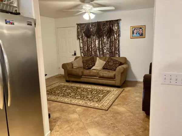 Thermal, CA 92274,1291 Black Sea AVE