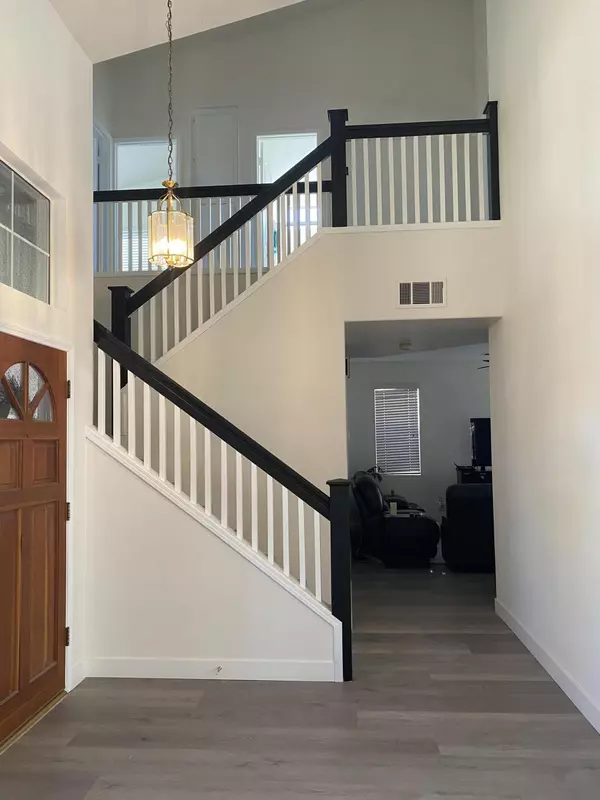 Corona, CA 92883,9099 Desert Acacia LN