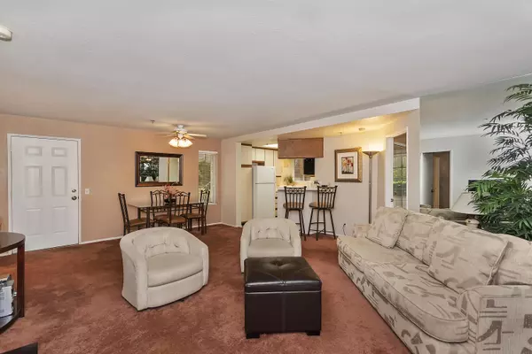 Palm Springs, CA 92264,2700 Lawrence Crossley RD #38