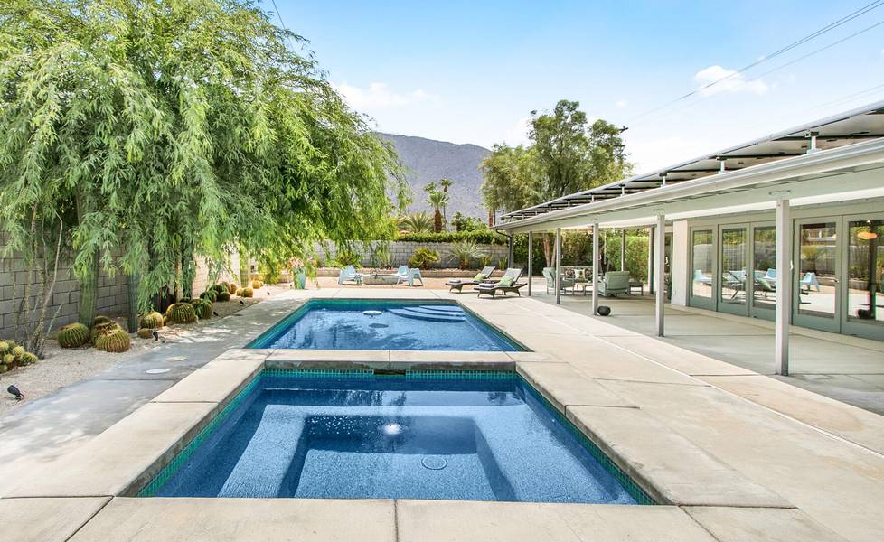 1275 E Sunny Dunes RD, Palm Springs, CA 92264