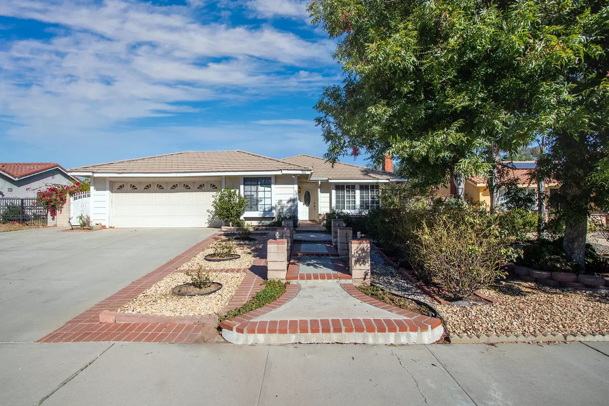 Rialto, CA 92376,530 W Mariposa DR