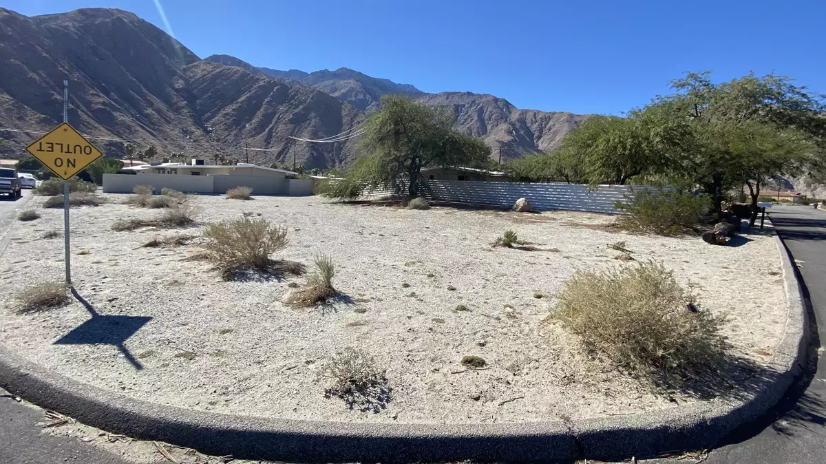 Palm Springs, CA 92262,0 Overture DR