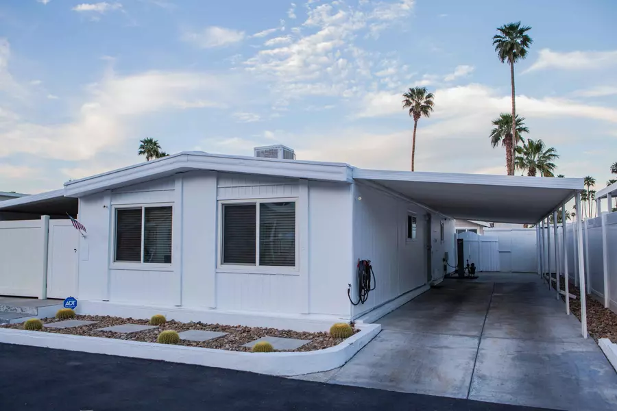 316 Lei DR, Palm Springs, CA 92264