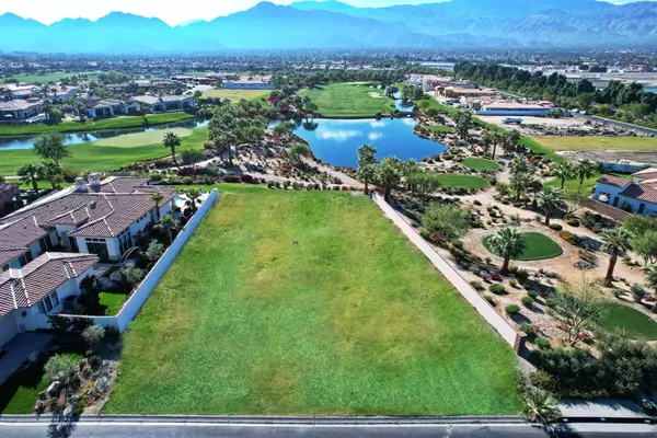 Indian Wells, CA 92210,75581 Via Stia