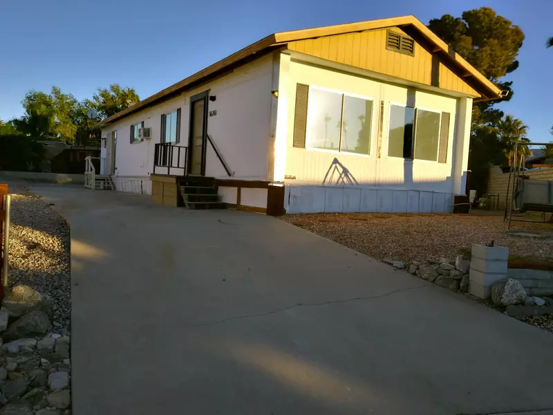 16761 Greenway CT, Desert Hot Springs, CA 92241