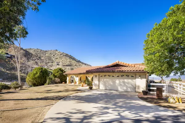 Colton, CA 92324,9179 Holly CT