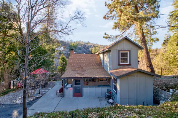 Cedar Glen, CA 92321,299 Alder LN