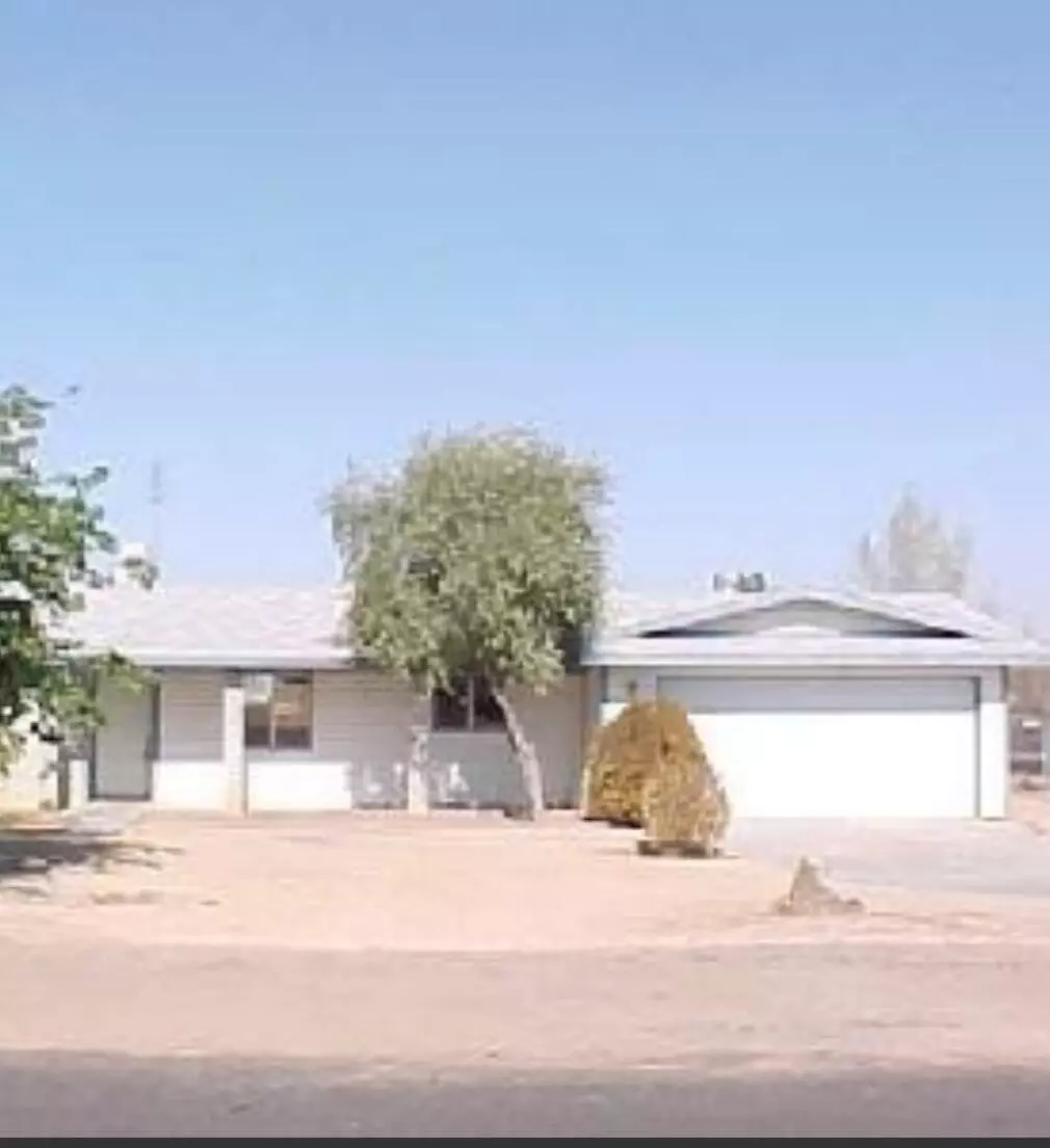 Hesperia, CA 92345,18016 Hackberry ST