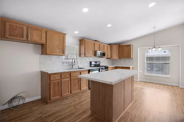 Desert Hot Springs, CA 92240,14777 Palm DR #142