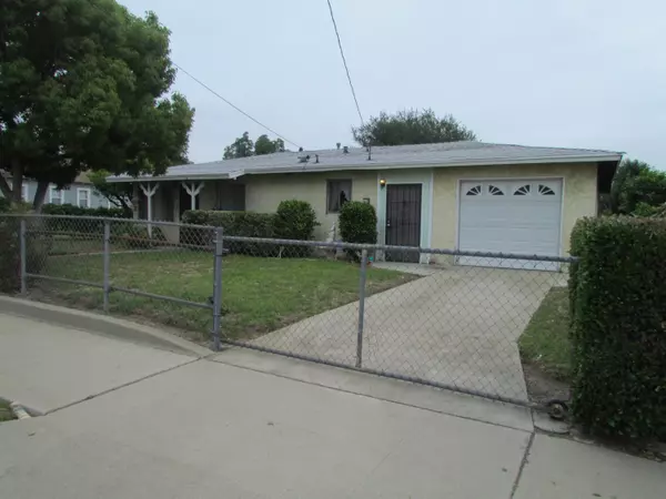 1346 S Gibbs ST, Pomona, CA 91766