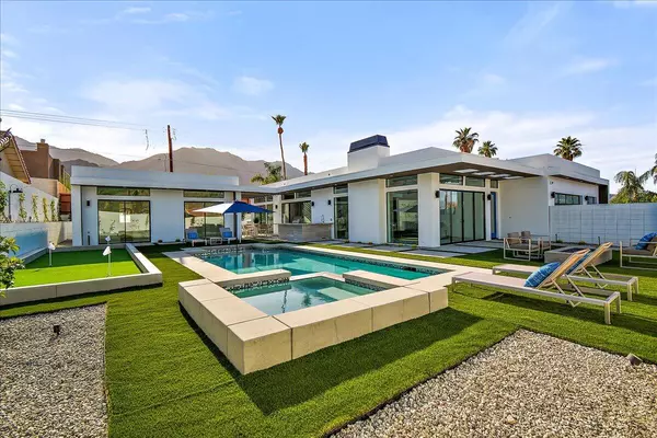 La Quinta, CA 92253,53785 Avenida Vallejo