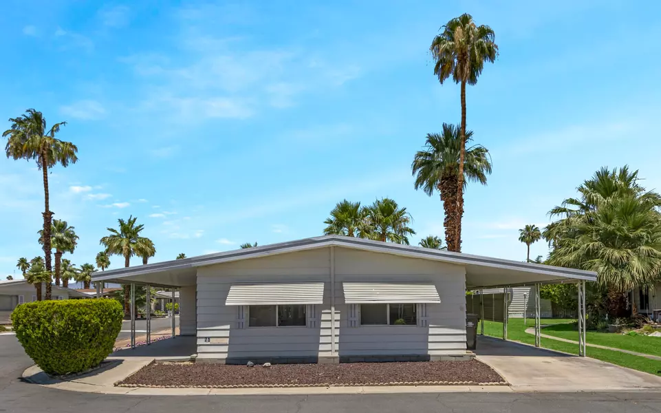 71 Calle De Estrellas, Palm Springs, CA 92264