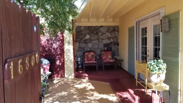 Desert Hot Springs, CA 92241,16800 Lakeside CT