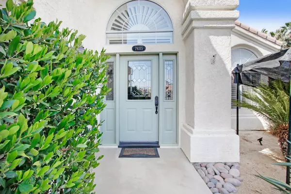 La Quinta, CA 92253,79315 Desert Rock CT