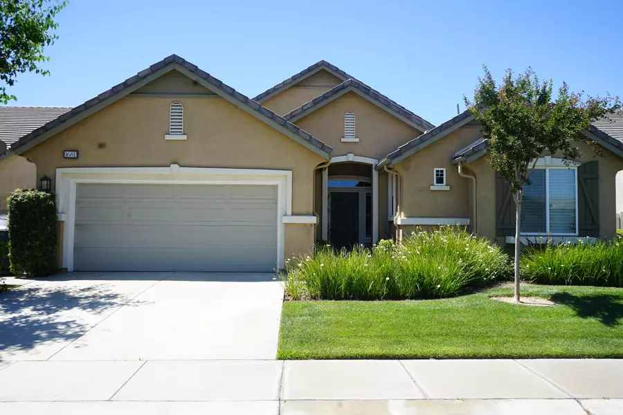 1681 Lewis CRK, Beaumont, CA 92223