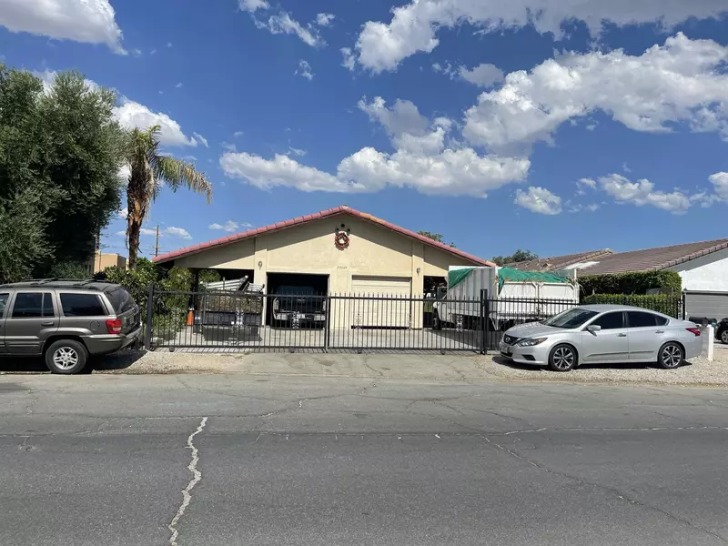 33040 Via De Anza, Cathedral City, CA 92234