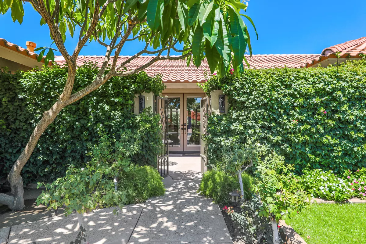 La Quinta, CA 92253,48721 Santa Ursula ST