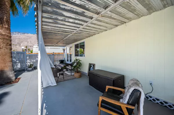 Palm Springs, CA 92264,120 Geronimo ST