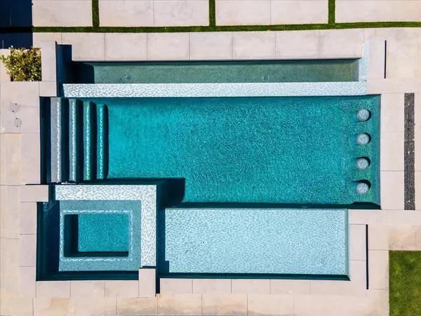 La Quinta, CA 92253,79285 Desert Crest DR