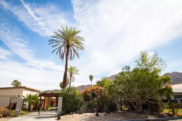 La Quinta, CA 92253,52830 Avenida Navarro