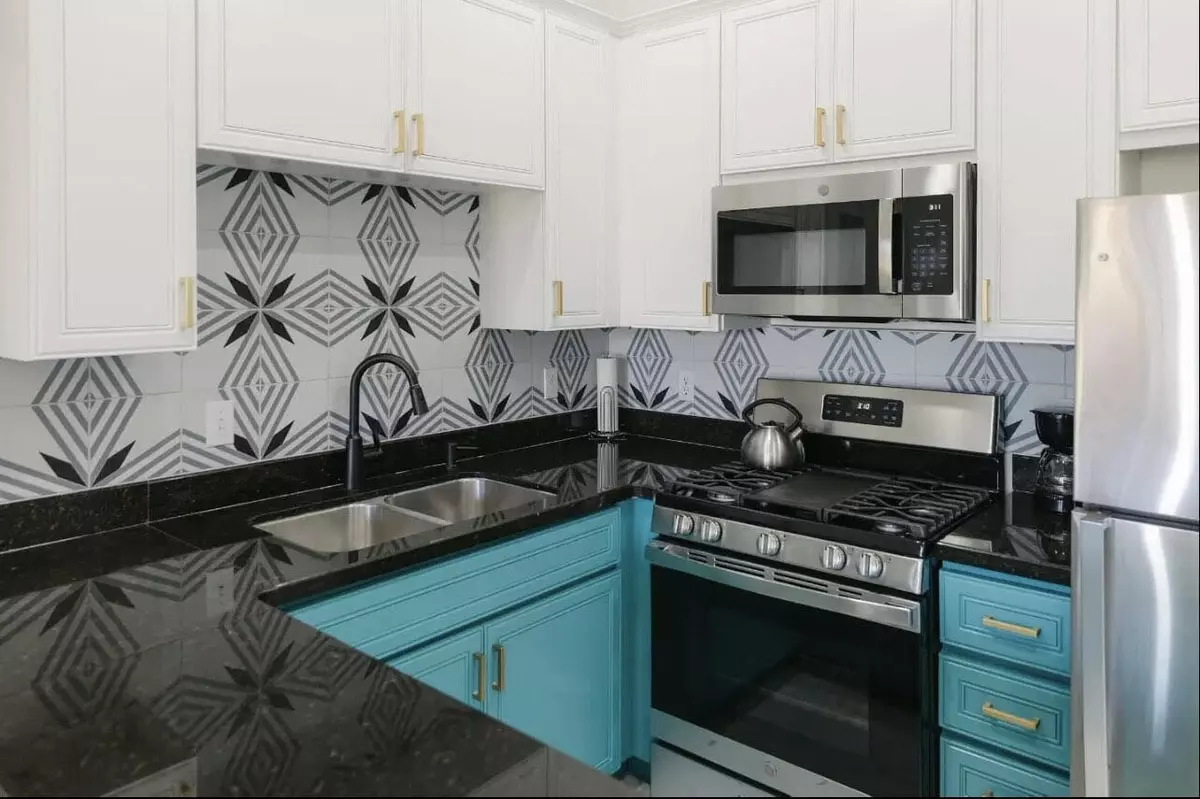 La Quinta, CA 92253,50640 Santa Rosa PLZ #6