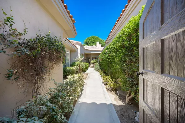 La Quinta, CA 92253,55017 Southern Hills WAY