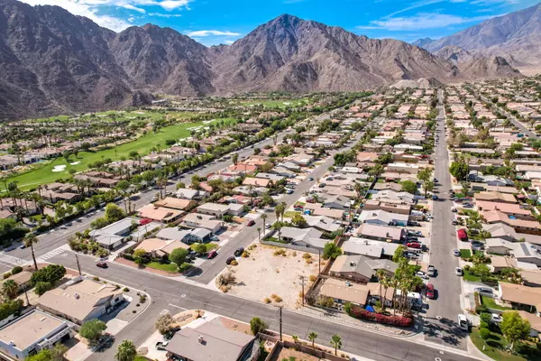 La Quinta, CA 92253,52775 Avenida Navarro