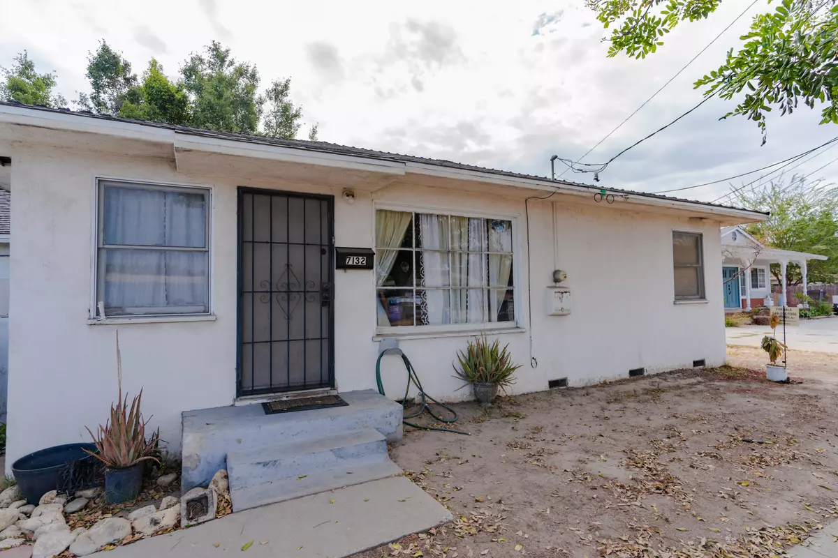 Buena Park, CA 90621,7132 Stanton AVE