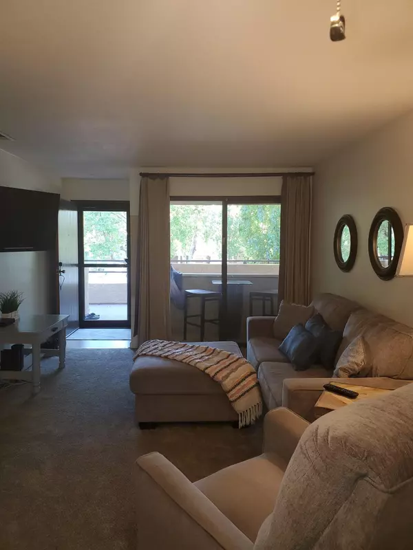 Palm Springs, CA 92262,2810 N Arcadia CT #214