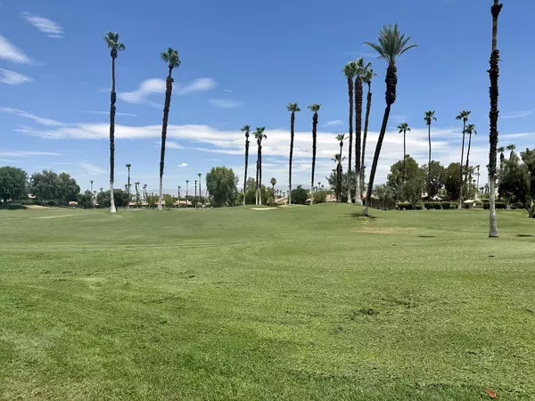 Palm Desert, CA 92260,352 S Sierra Madre