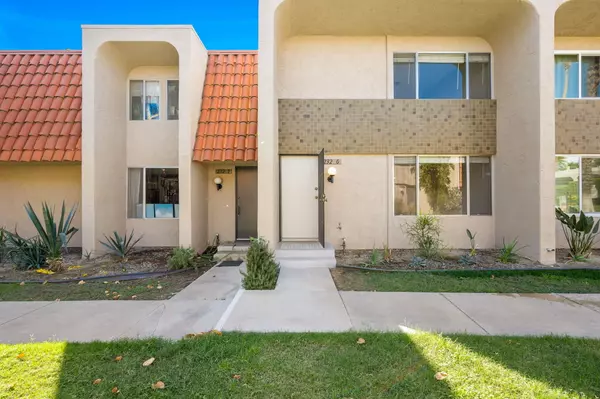 232 E Via Escuela #G, Palm Springs, CA 92262