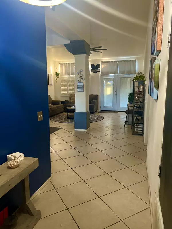 Cathedral City, CA 92234,69211 Arcadian CT