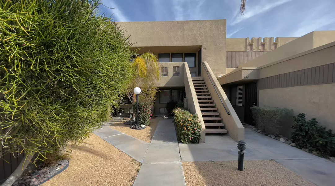 462 Bradshaw LN #21, Palm Springs, CA 92262