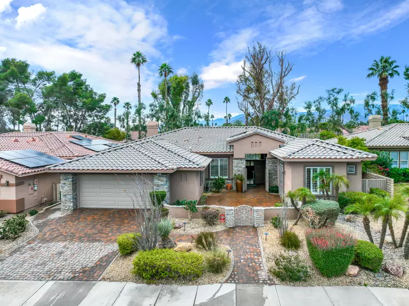 77627 Ashberry Ct. CT, Palm Desert, CA 92211