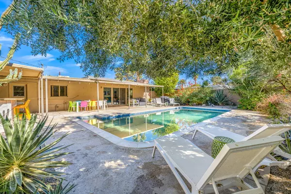 1405 E Tachevah DR, Palm Springs, CA 92262