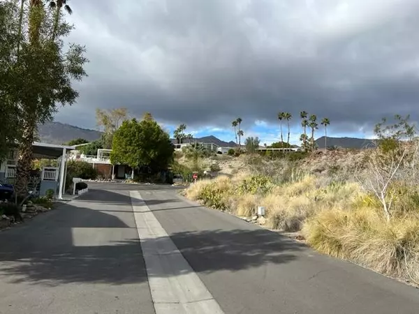 Palm Desert, CA 92260,18 Flying F DR