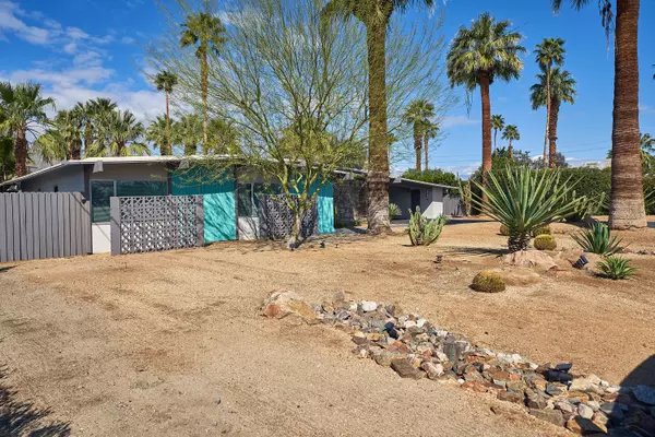 Palm Springs, CA 92262,219 N Morsun CIR