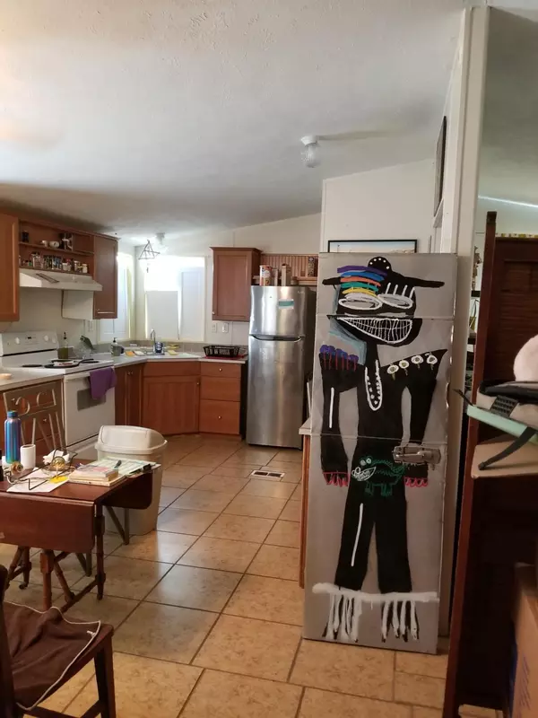 Bombay Beach, CA 92257,9559 Avenue B