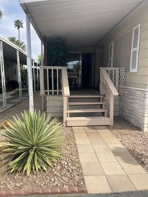 Palm Desert, CA 92260,43155 Portola AVE #102