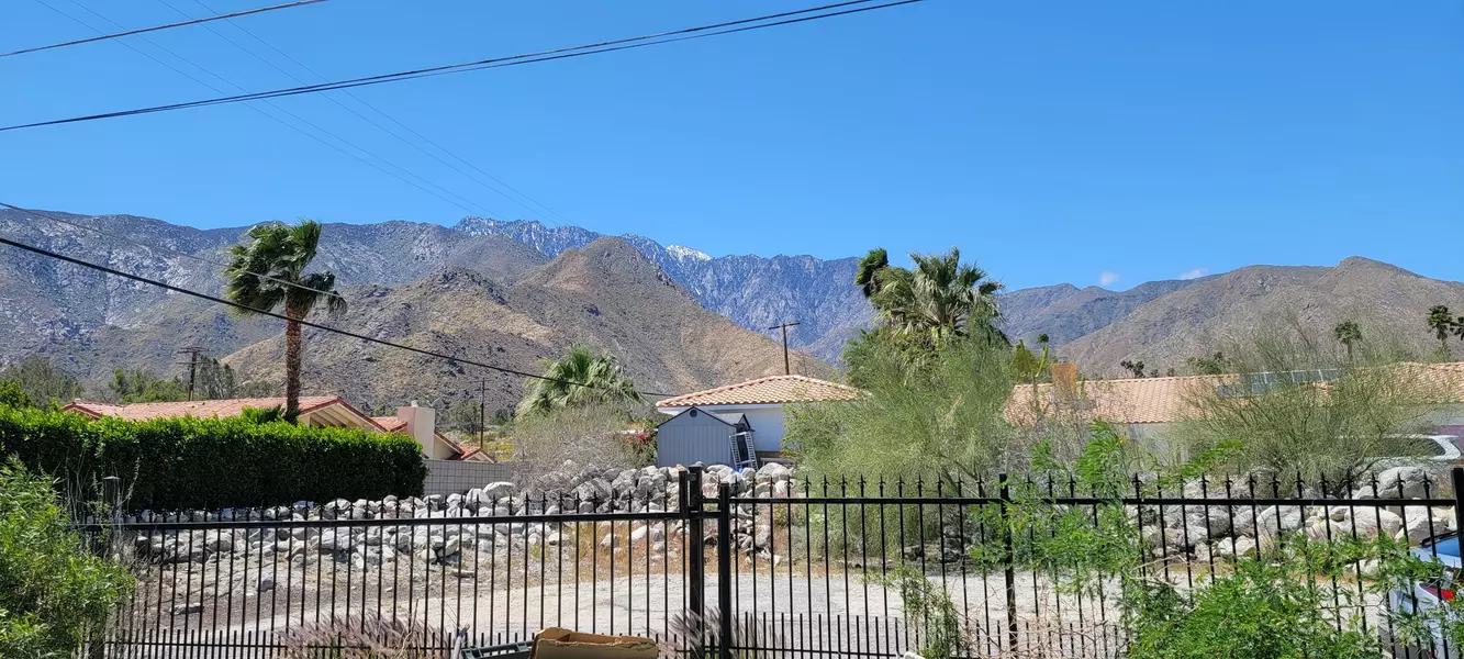2170 N Via Monte VISTA, Palm Springs, CA 92262