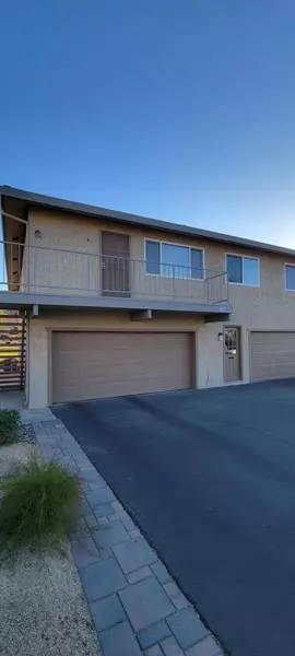 72650 NE Bursera WAY #4, Palm Desert, CA 92260