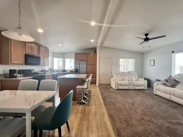 Cathedral City, CA 92234,55 Mecca DR