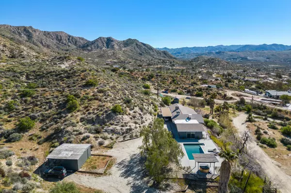 Morongo Valley, CA 92256,48889 Oak DR