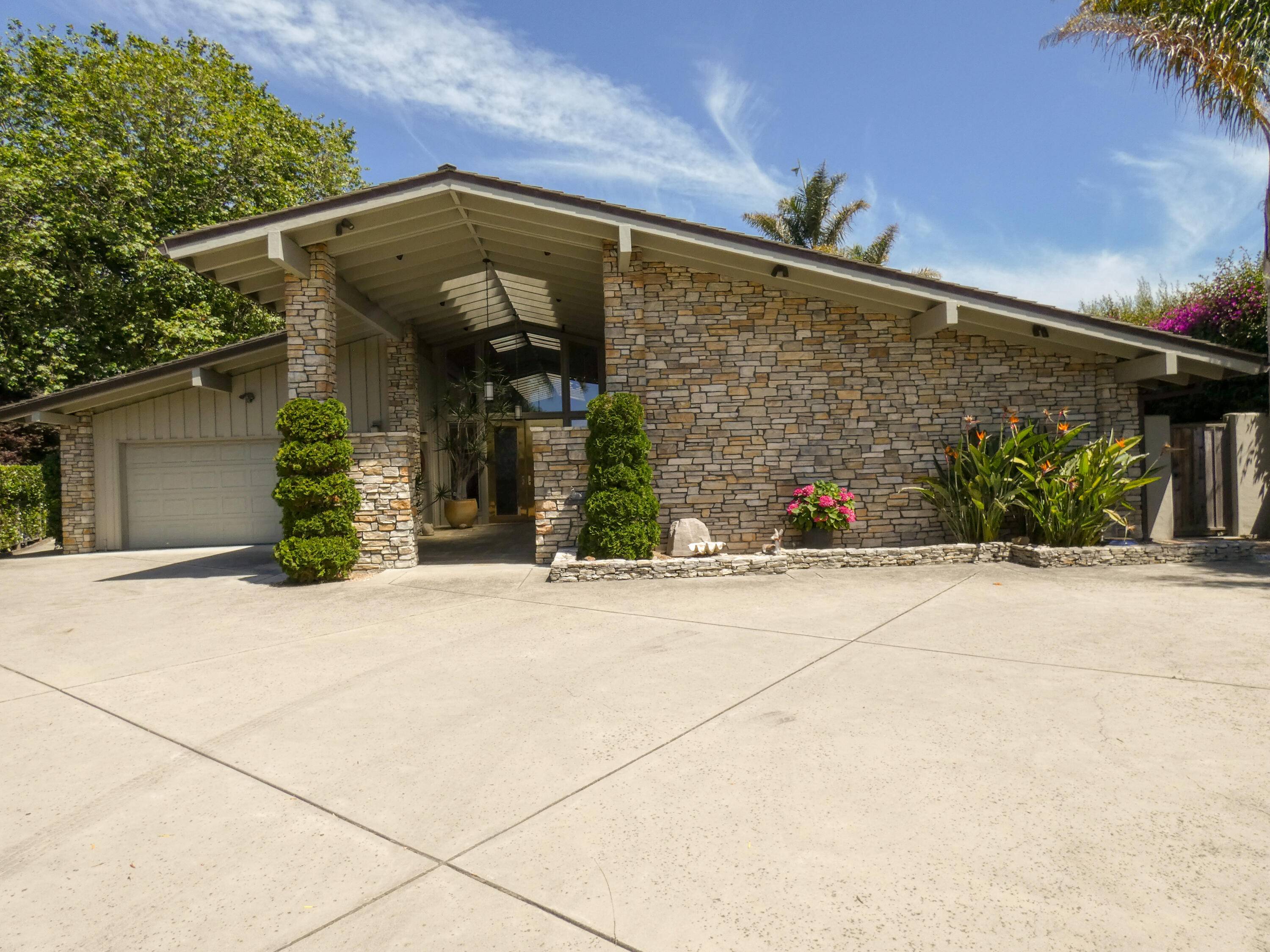 8023 River PL, Carmel Valley, CA 93923