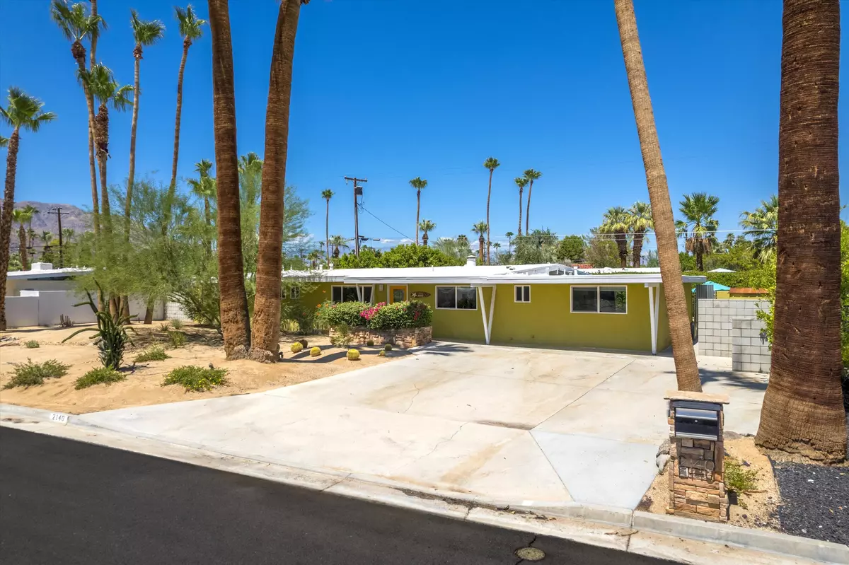 Palm Springs, CA 92262,2140 E Park DR