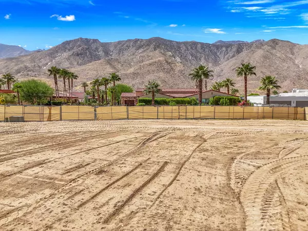 Palm Springs, CA 92264,3224 Estaban WAY