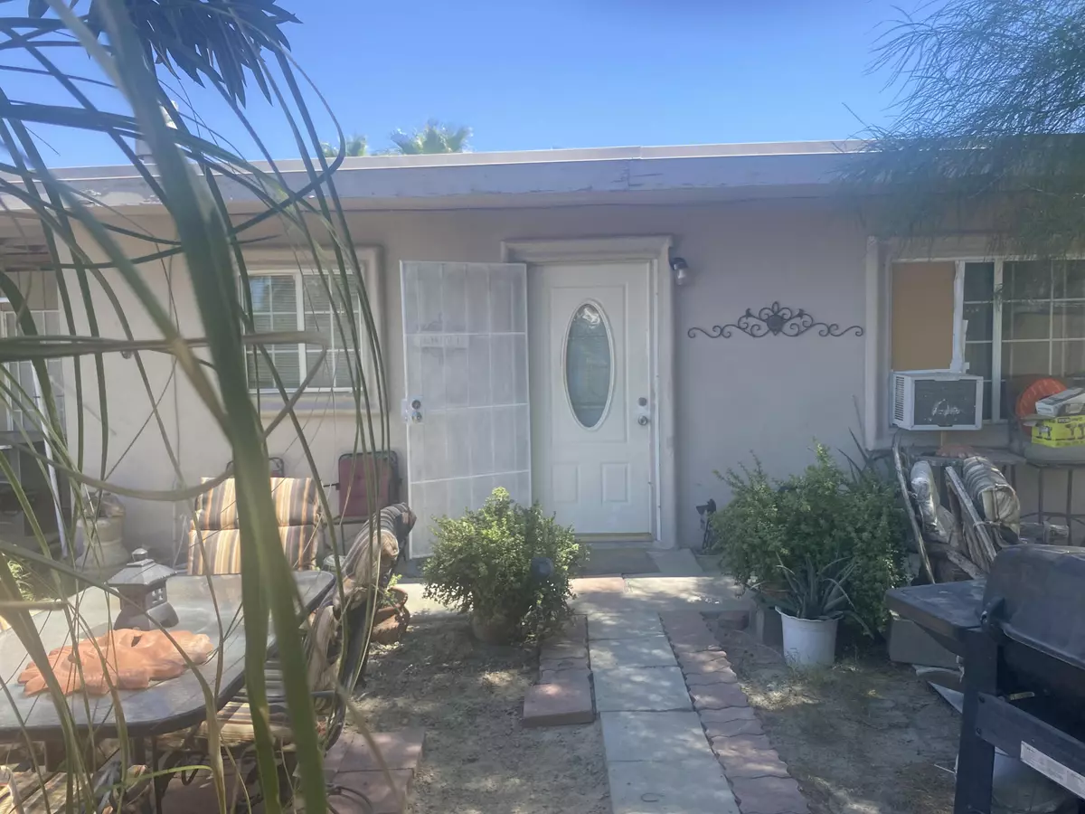 Thousand Palms, CA 92276,32320 Via Leon